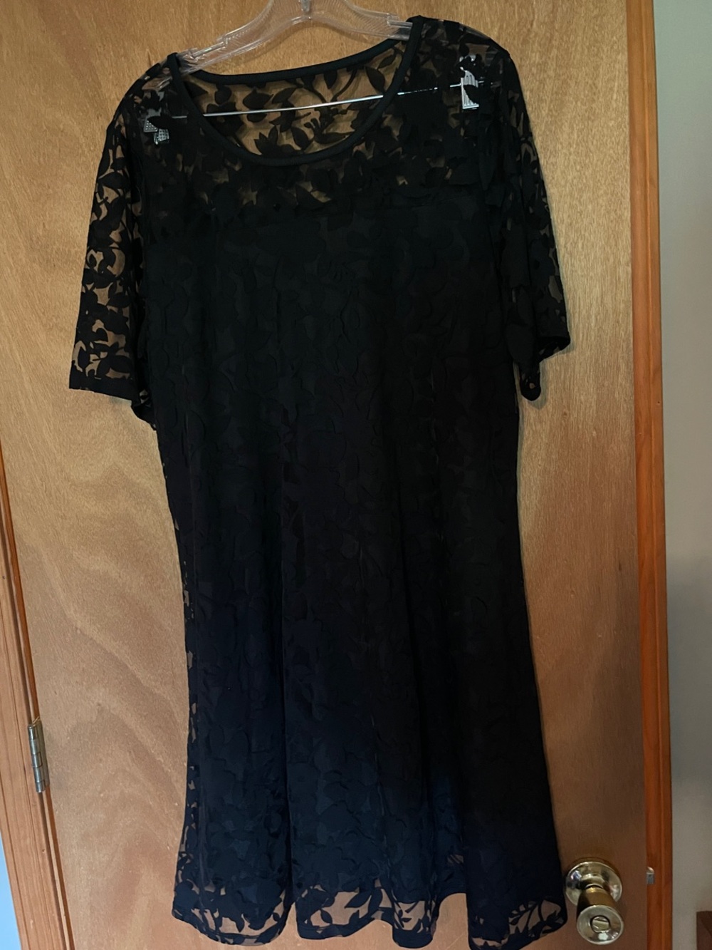 Nina Leonard Black Lace Short-Sleeve A-Line Dress